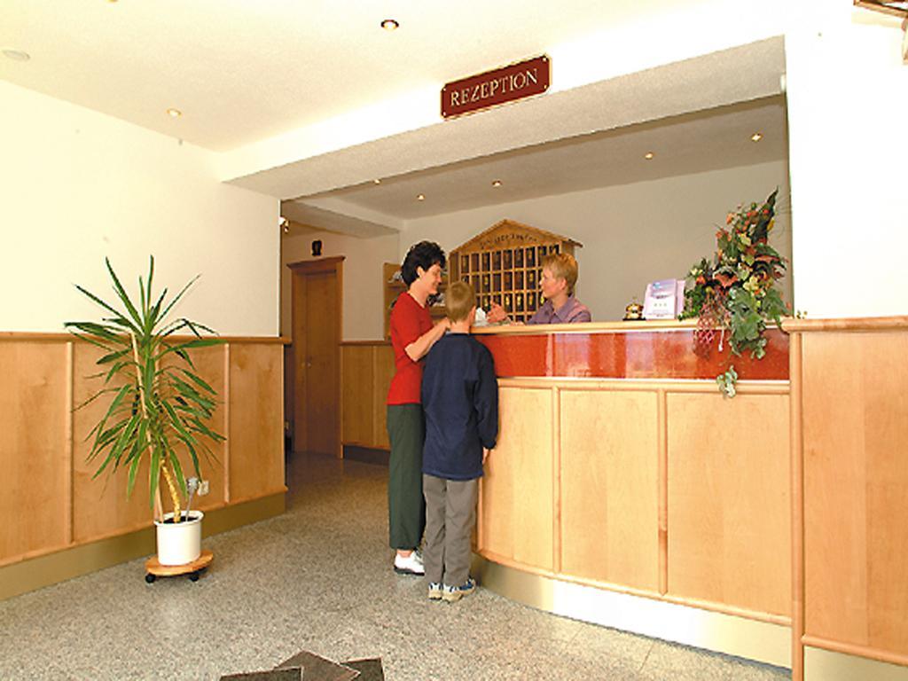 Garnihotel Zur Linde - Bayerischer Wald - Aktivcard Mit 154 Kostenfreien Leistungen - Kostenloser Parkplatz Lohberg Buitenkant foto